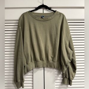 Old Navy Cropped Sweatshirt. XL. Olive Green.